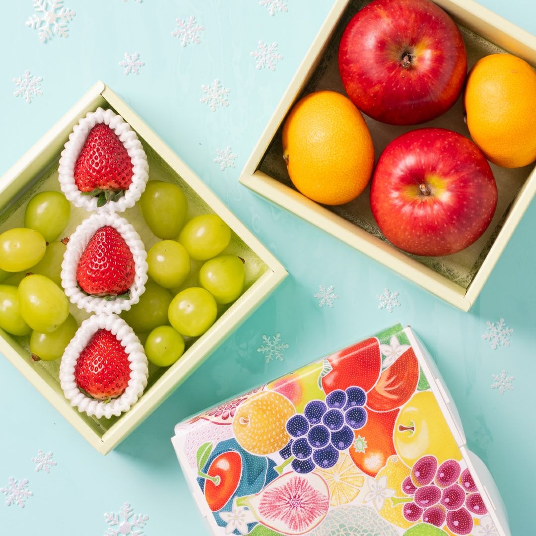 旬の国産フルーツのミニお重セット