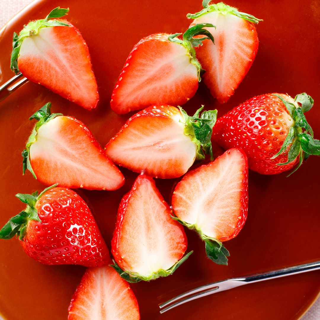 赤いちごイメージ